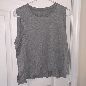 Muscle tee, size M